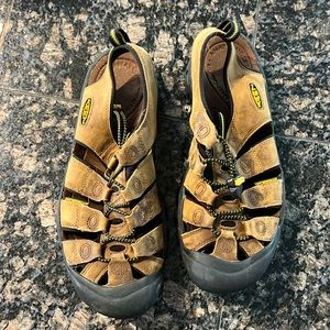 Keen men’s waterproof sandals